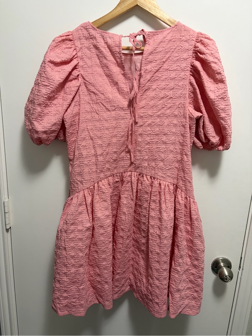 NWT English Factory Penelope Mini Dress Pink Puff Sleeve Size Small - Picture 5 of 8